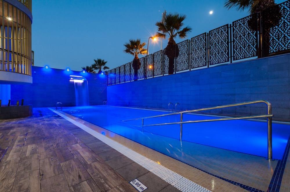 Kn Aparthotel Columbus Playa de las Americas  Exterior photo