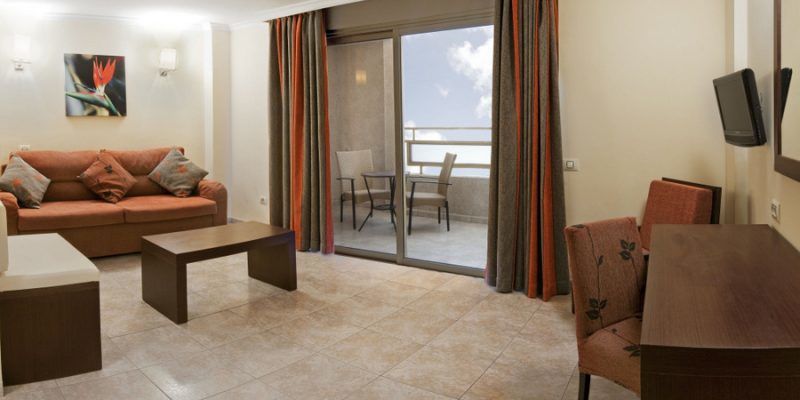 Kn Aparthotel Columbus Playa de las Americas  Exterior photo