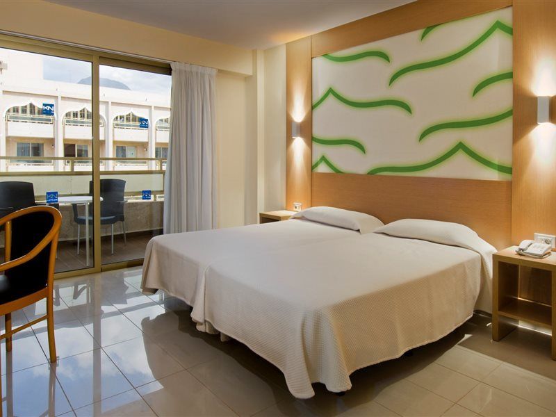 Kn Aparthotel Columbus Playa de las Americas  Exterior photo