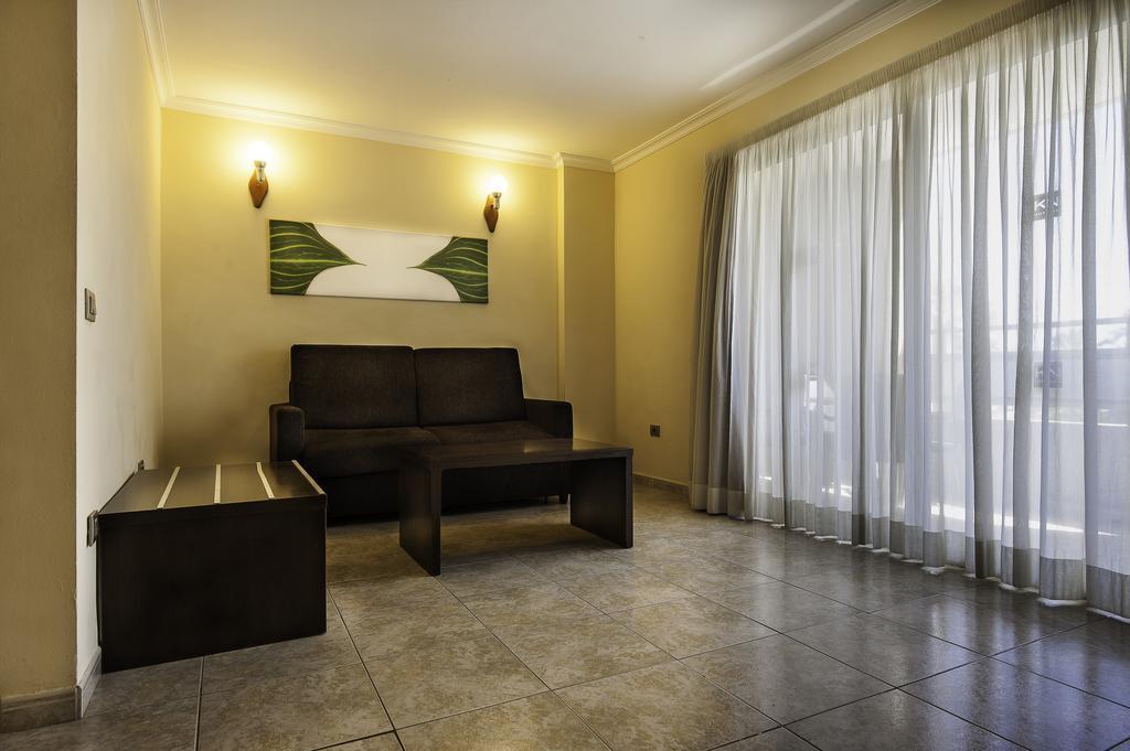 Kn Aparthotel Columbus Playa de las Americas  Exterior photo